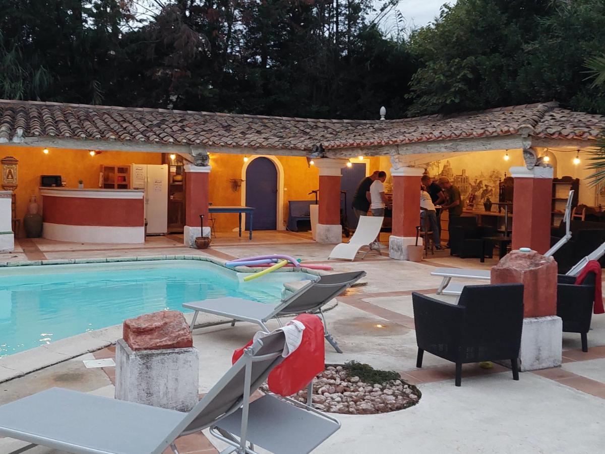 Le Clos De L'Isle آرْلْ المظهر الخارجي الصورة