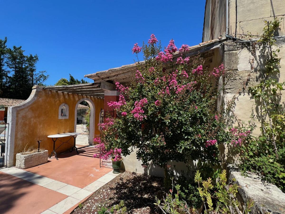 Le Clos De L'Isle آرْلْ المظهر الخارجي الصورة