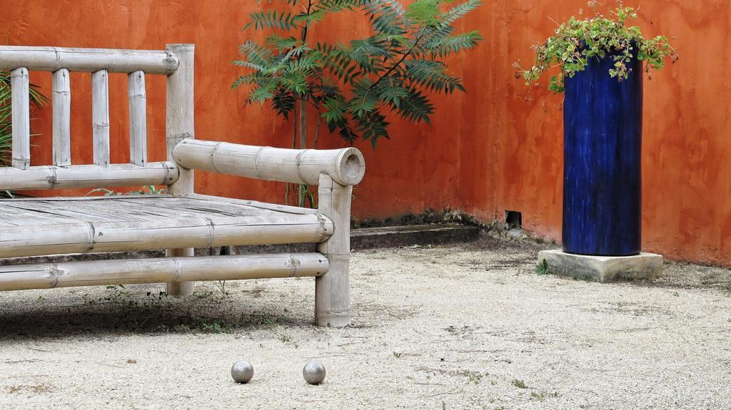 Le Clos De L'Isle آرْلْ الغرفة الصورة